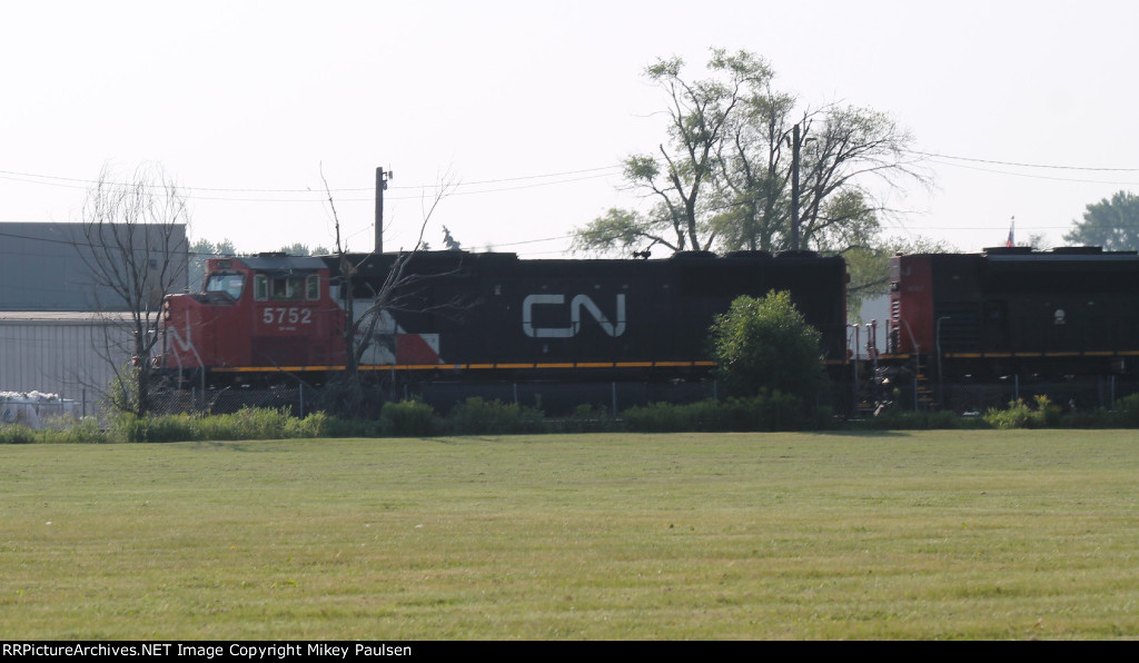 CN 5752